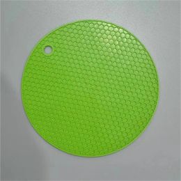 Silicone Placemat Anti-scald And Anti-slip Mat Silicone Dining Table Cushion (Option: Green-Thickened 175MM)